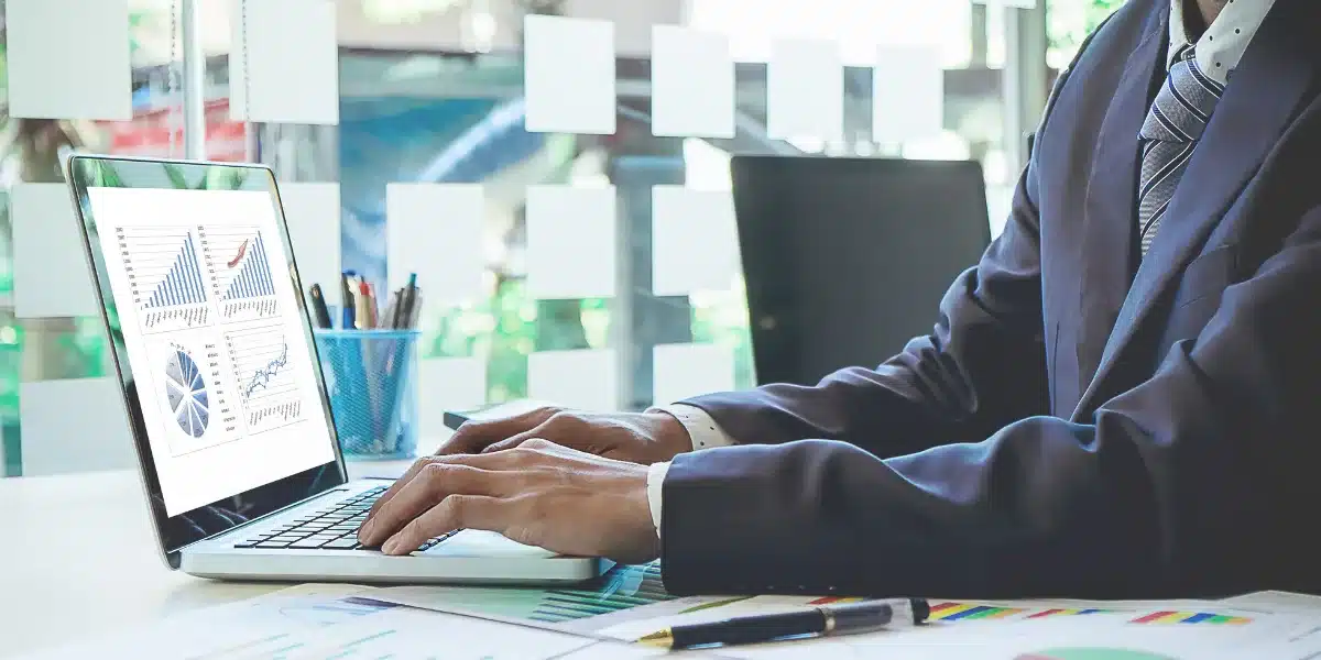 Monitoring the Impact of Local Business Schema